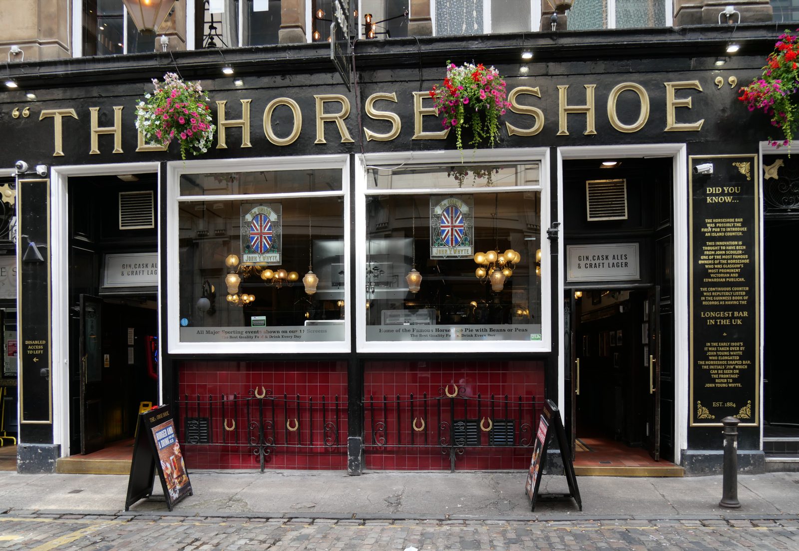 The Horseshoe Bar